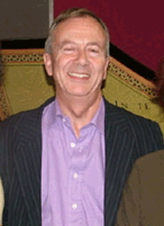 ROBERT ALDWINKLE (OS 62): 
World renowned harpsichordist