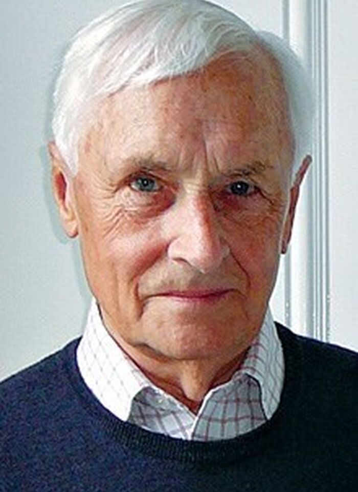 PROF MALCOLM JEEVES CBE (OS 45): 
Emeritus Professor of Psychology at the University of St Andrews
