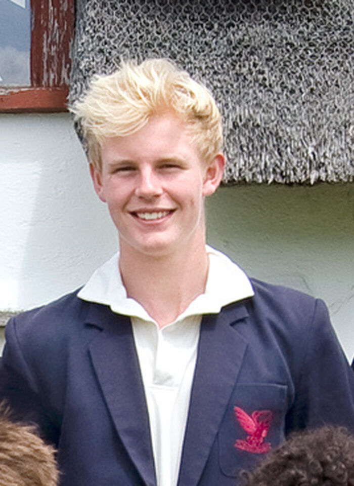 ZAK CHAPPELL (OS 14): 
Professional Cricketer, Derbyshire CCC
