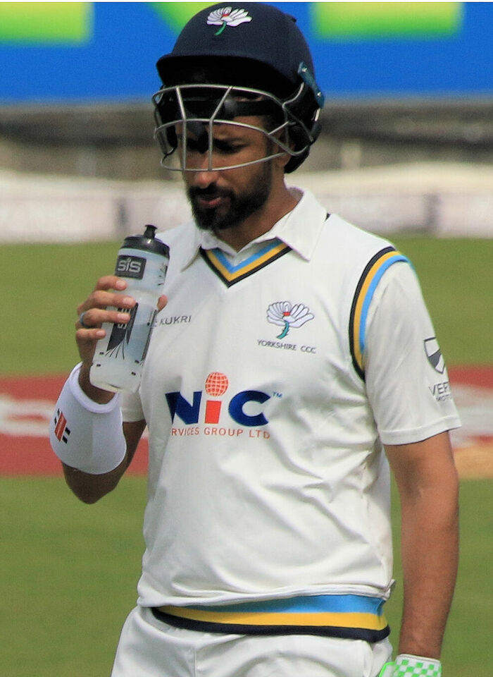 SHAN MASOOD (OS 06): 
Professional Cricketer, Pakistan captain