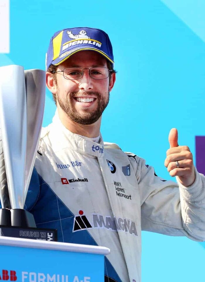 ALEXANDER SIMS (OS 06): 
Professional racing driver, winner of the 2008 McLaren Autosport BRDC Award for promising young British drivers.