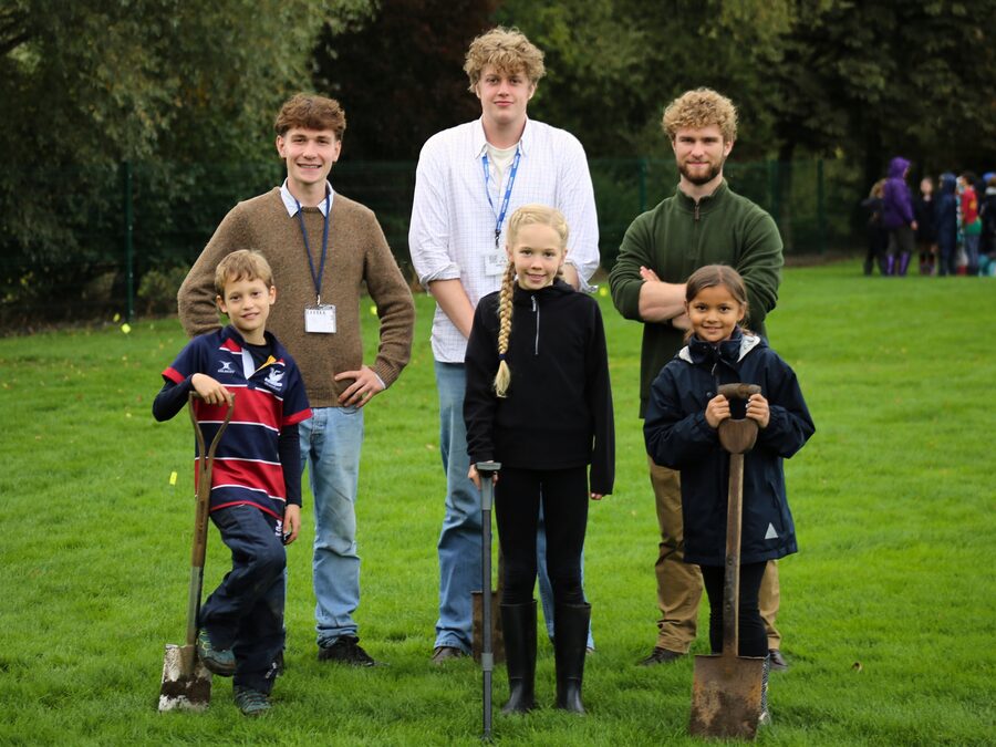 Archaeologists Bring History to Life for Stamford Junior School Pupils