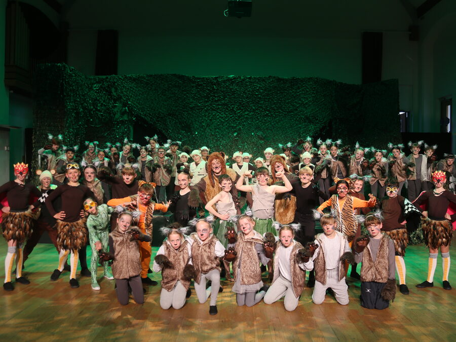 Stamford Junior School Year 6 pupils Shine in "The Jungle Book" Performance