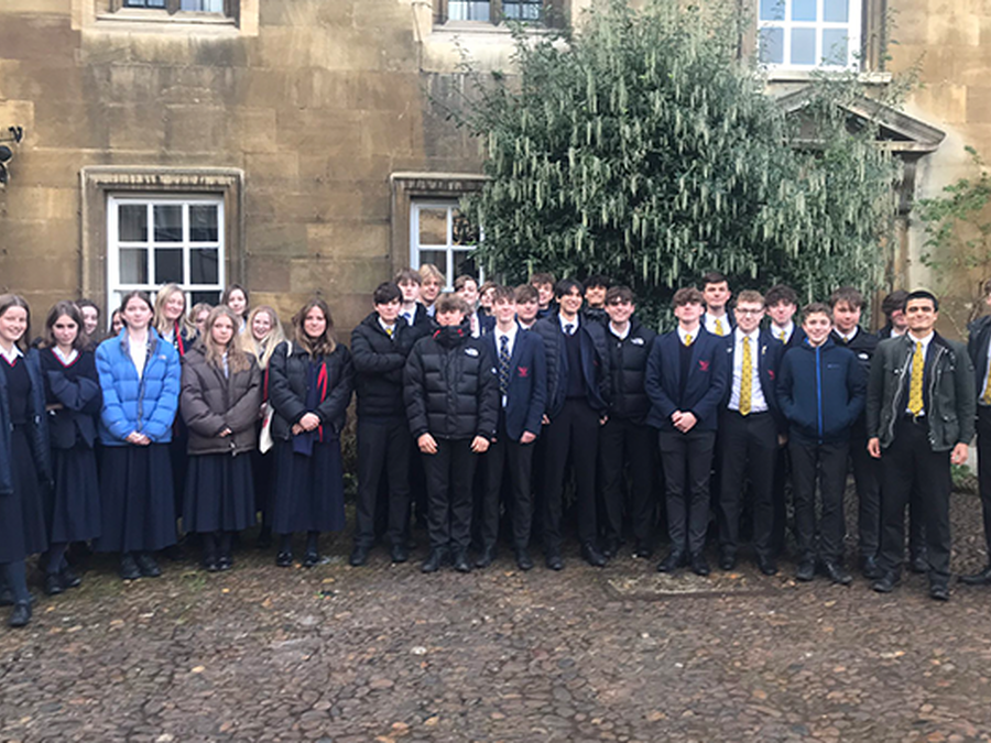 Scholars visit Cambridge