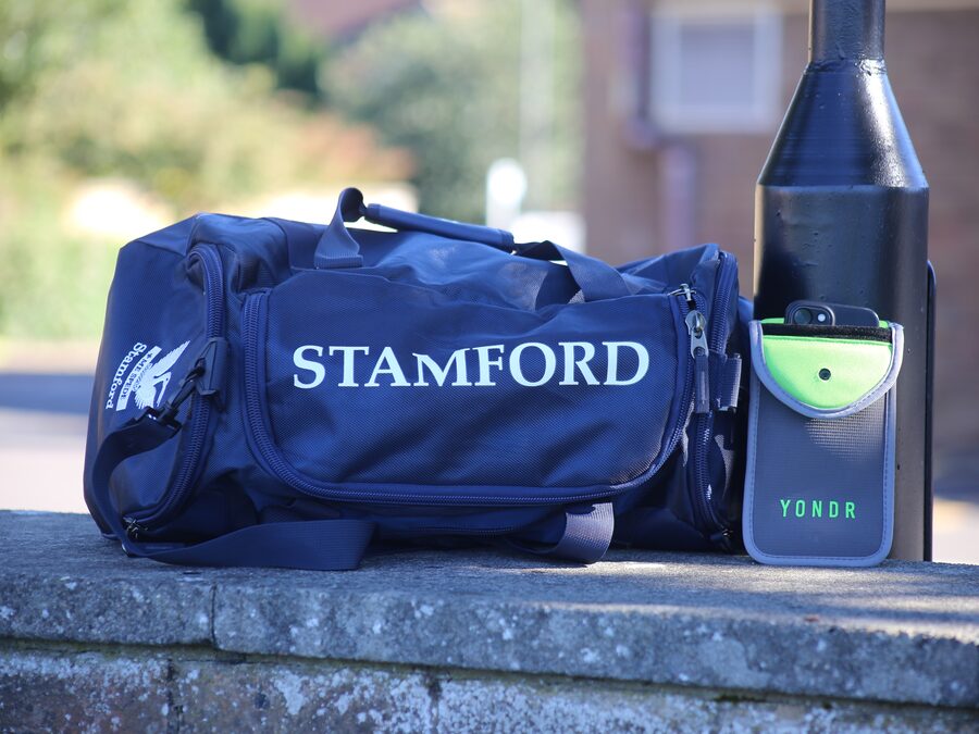 Stamford School goes Smartphone Free