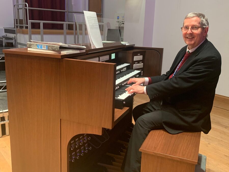 Stamford School's Allen Organ