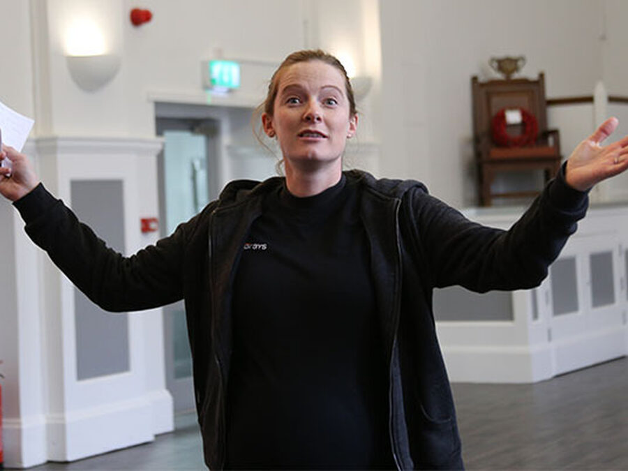 Helen Richardson Walsh MBE coaches and presents to students