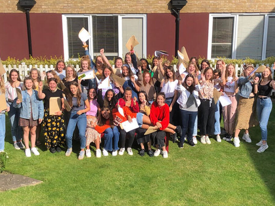 Stamford pupils celebrate GCSE results