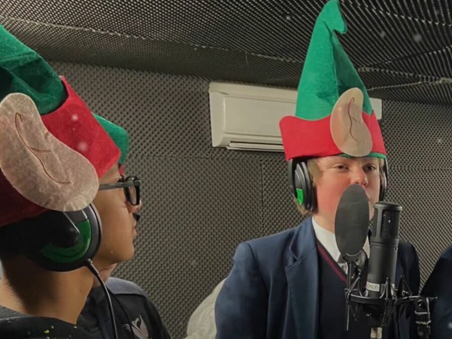 Byard Spread Christmas Cheer