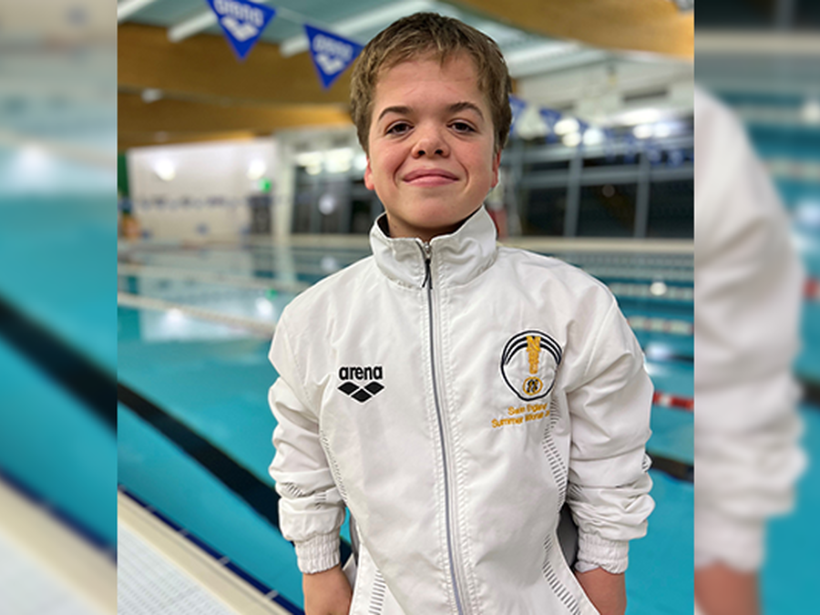Student Breaks New Paraswimming Record