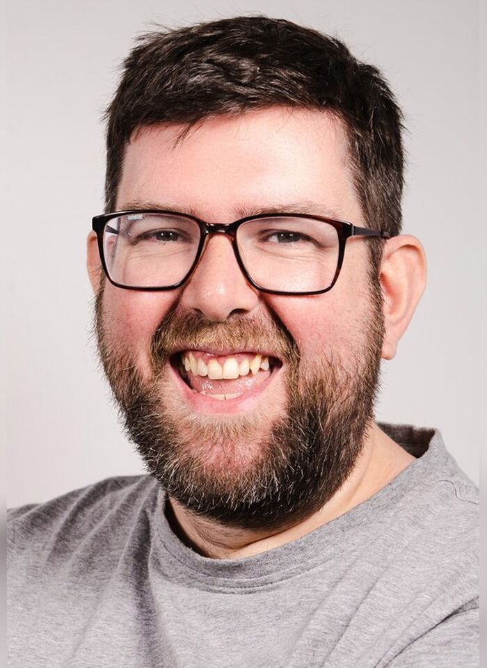 JIM BRADSHAW (OS 98)
Senior Awards Manager at Netflix.